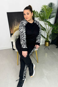 Trening dama marimi mari cu imprimeu animal print 8048