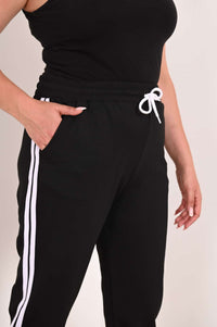 Pantalon dama marimi mari de trening 2 dungi 6008-22