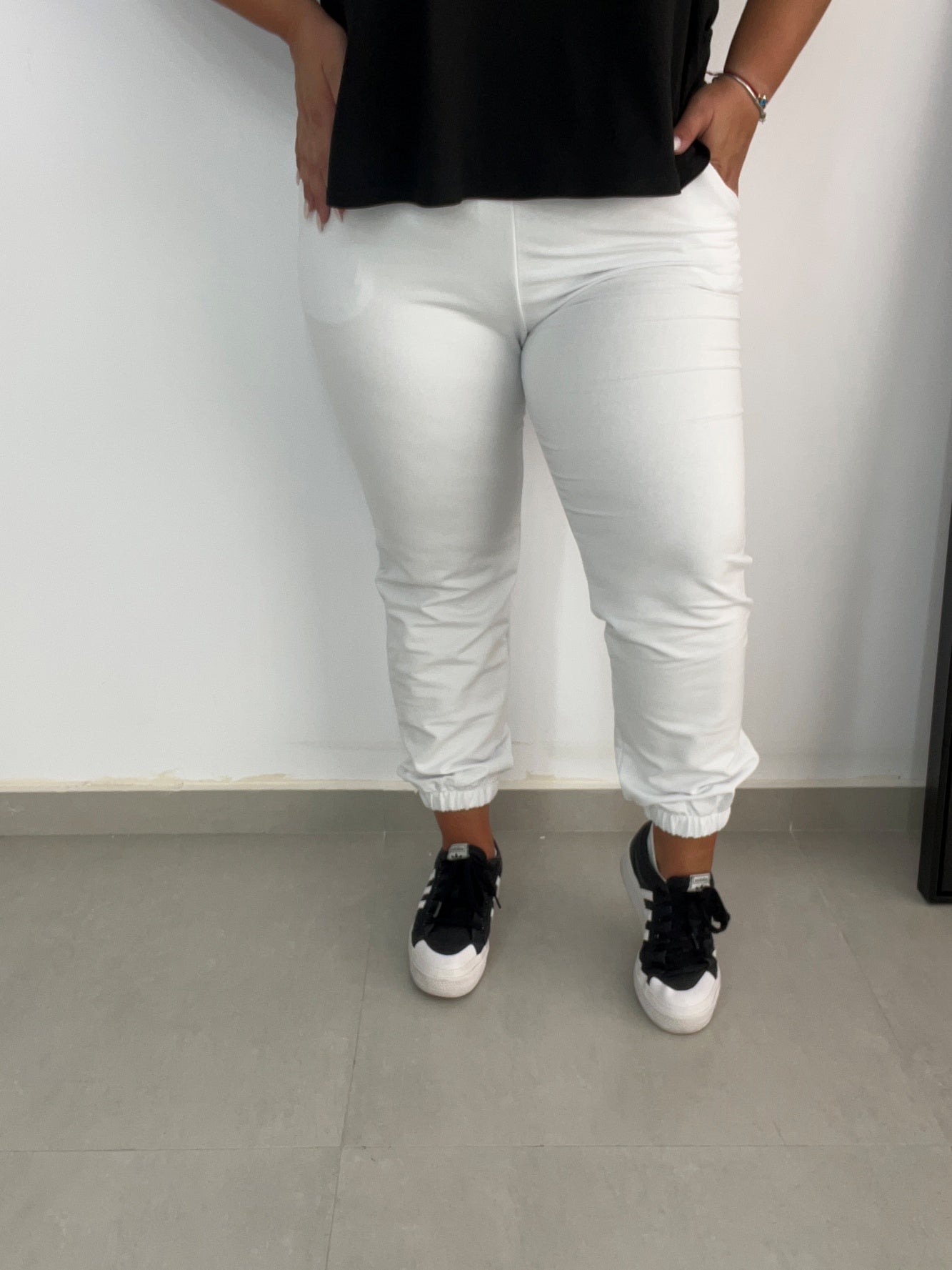 Pantalon dama marimi mari de trening 6214-23