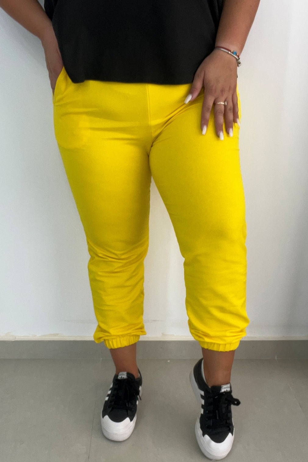 Pantaloni dama marimi mari cu elastic in talie, Pantalon dama marimi mari de trening 6214-23, bigsize.ro